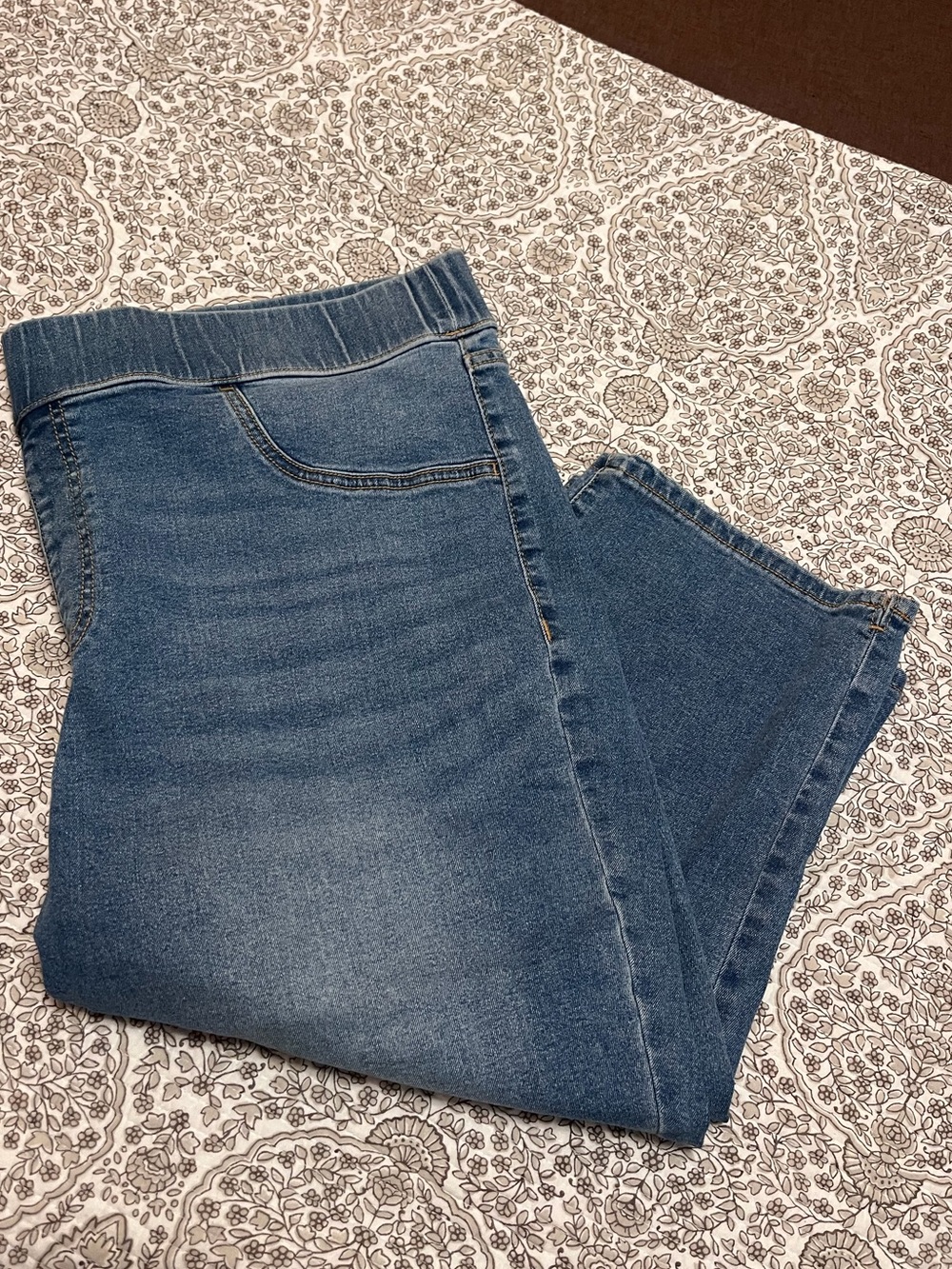 Lane Bryant Blue Stretch Pull-On Crop Jeggings